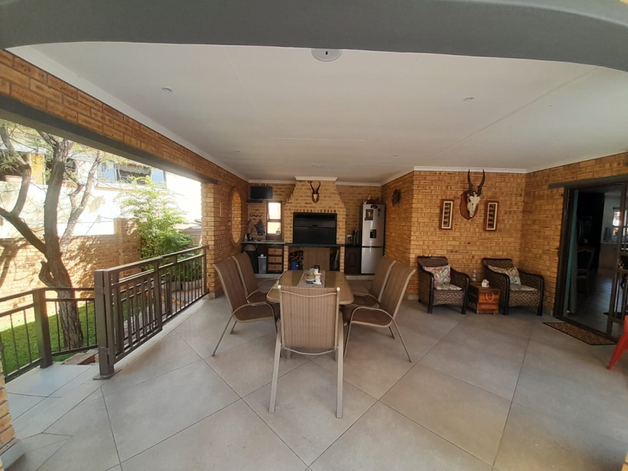 4 Bedroom Property for Sale in Cashan North West
